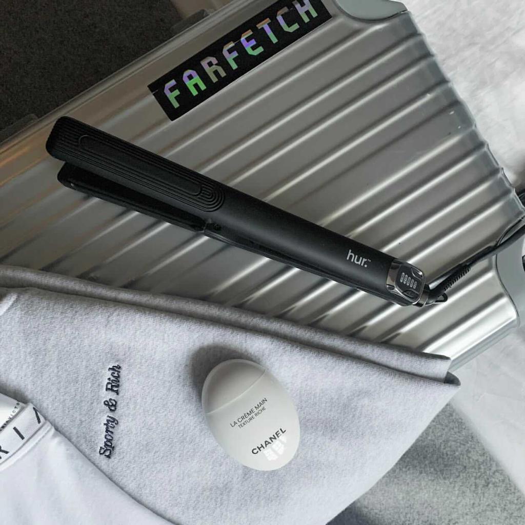 Can hair straighteners go in hand luggage?